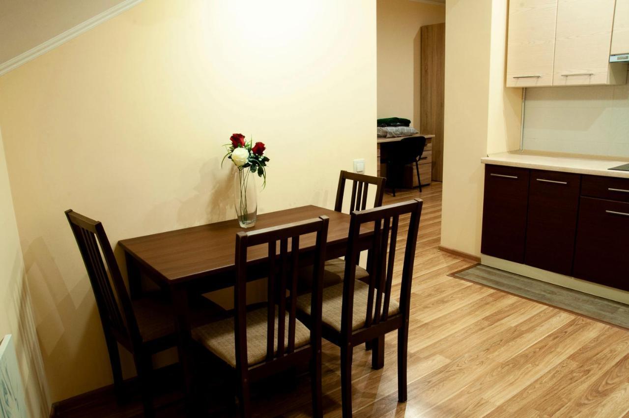 Wonderful Flat On City Center Uzhhorod Ngoại thất bức ảnh
